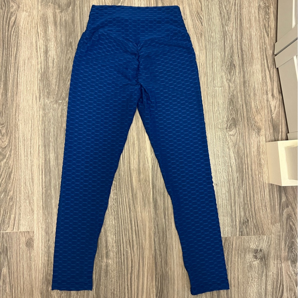 Fishnet Blue Booty Scrunch Leggings